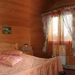 Skarbivka 여관 *