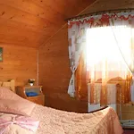 여관 Skarbivka *