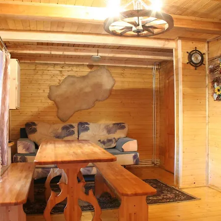 Skarbivka Inn Vorokhta