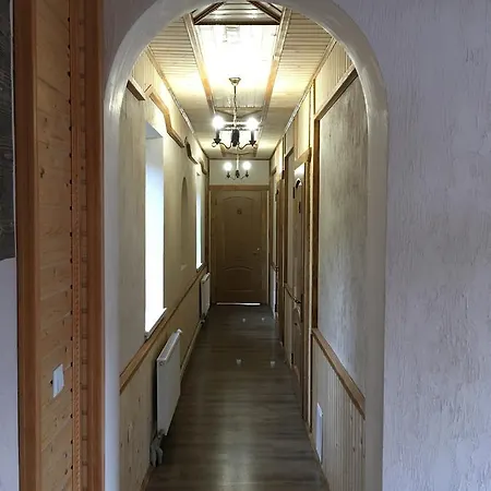 Skarbivka Inn Vorokhta