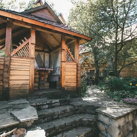 Han/Misafirhane Skarbivka Vorokhta